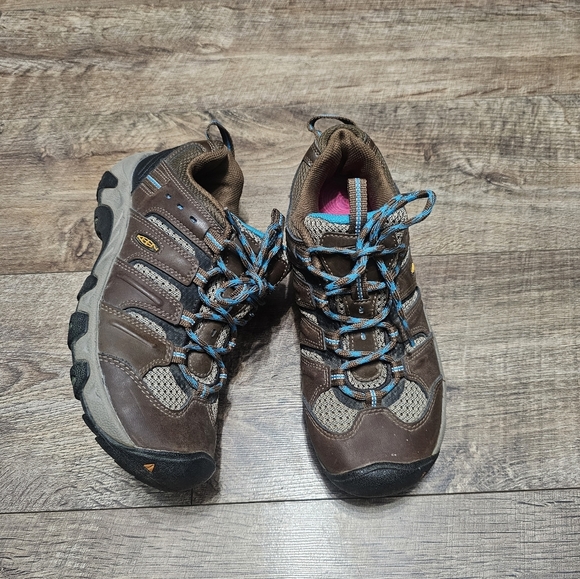 Keen Shoes - Keen Leather Waterproof Shoes Women's Size 7.5 (38)